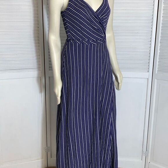 NWOT Navy Striped Jersey Knit Wrap Maxi Dress Medium - Picture 5 of 16